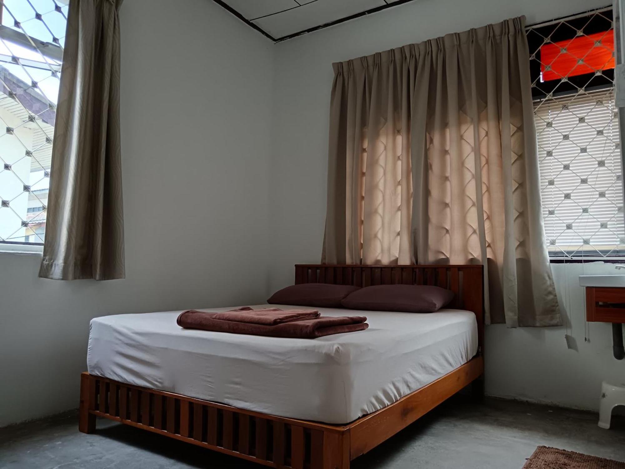 Little Cozy Homestay Kota Bharu Ngoại thất bức ảnh